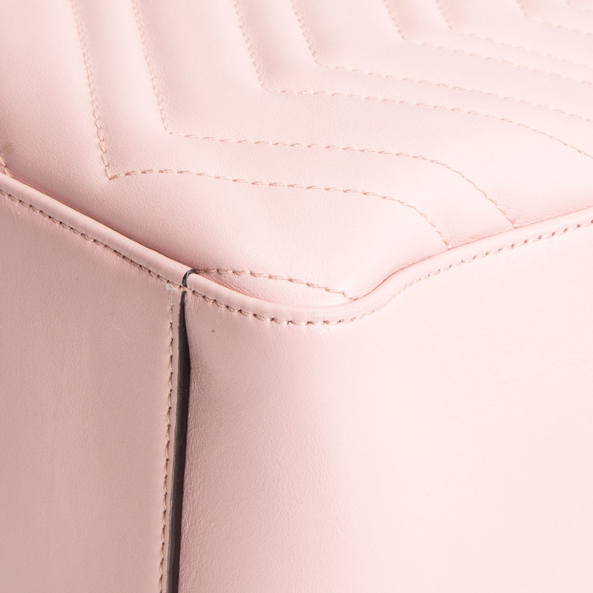 GUCCI GG Marmont Backpack - Pink