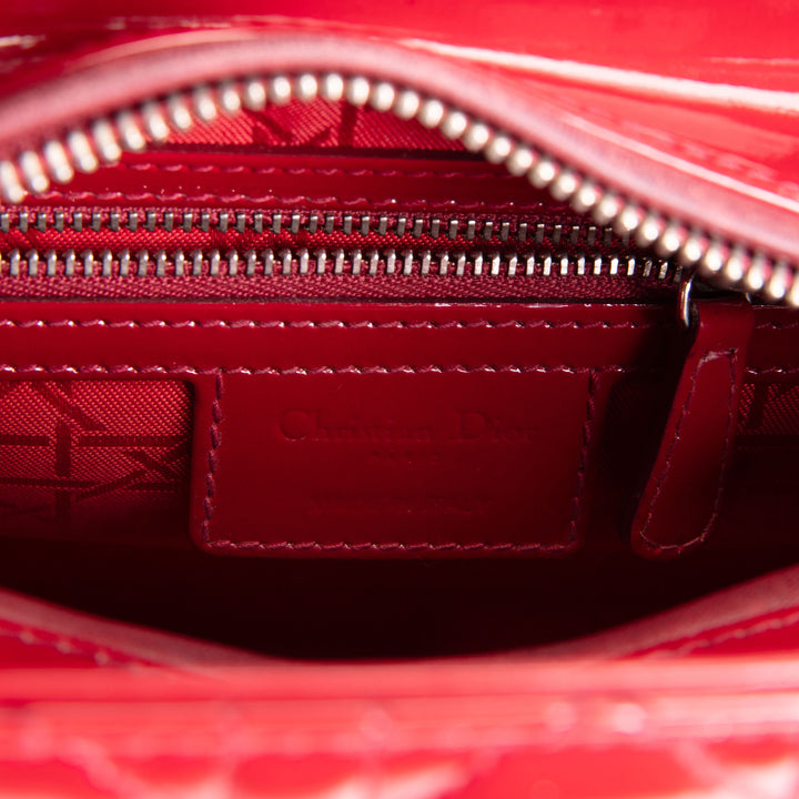 DIOR Lady Dior Medium Patent Quilted Cannage - Red