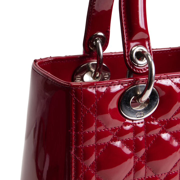 DIOR Lady Dior Medium Patent Quilted Cannage - Red