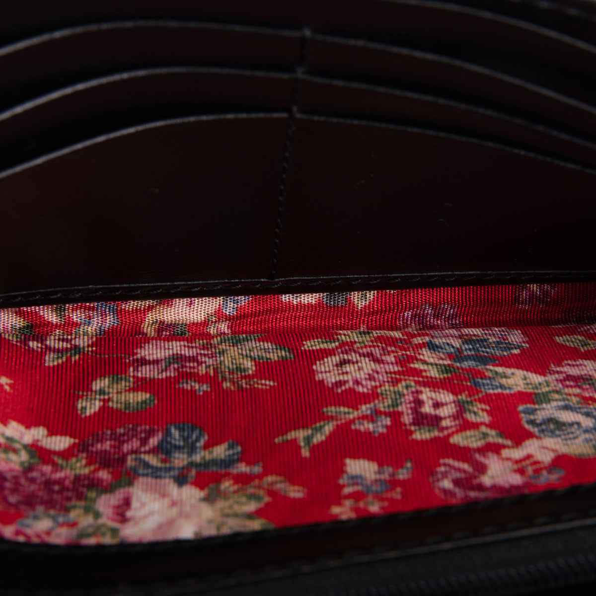 GUCCI Web Trapuntata GG Continental Wallet