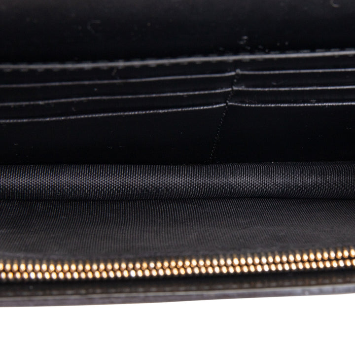 GUCCI Guccissima Bowy Chain Wallet