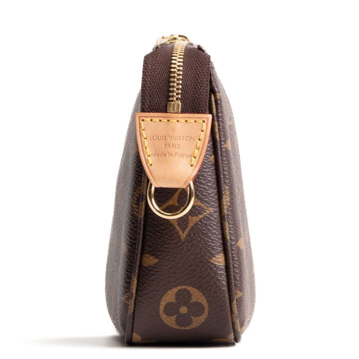 LOUIS VUITTON Pochette Accessories - Monogram
