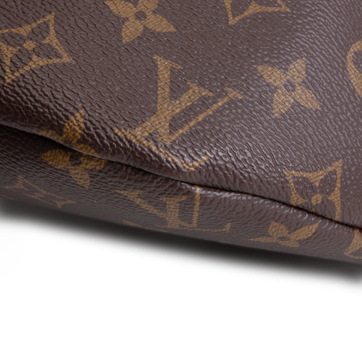 LOUIS VUITTON Monogram Bumbag
