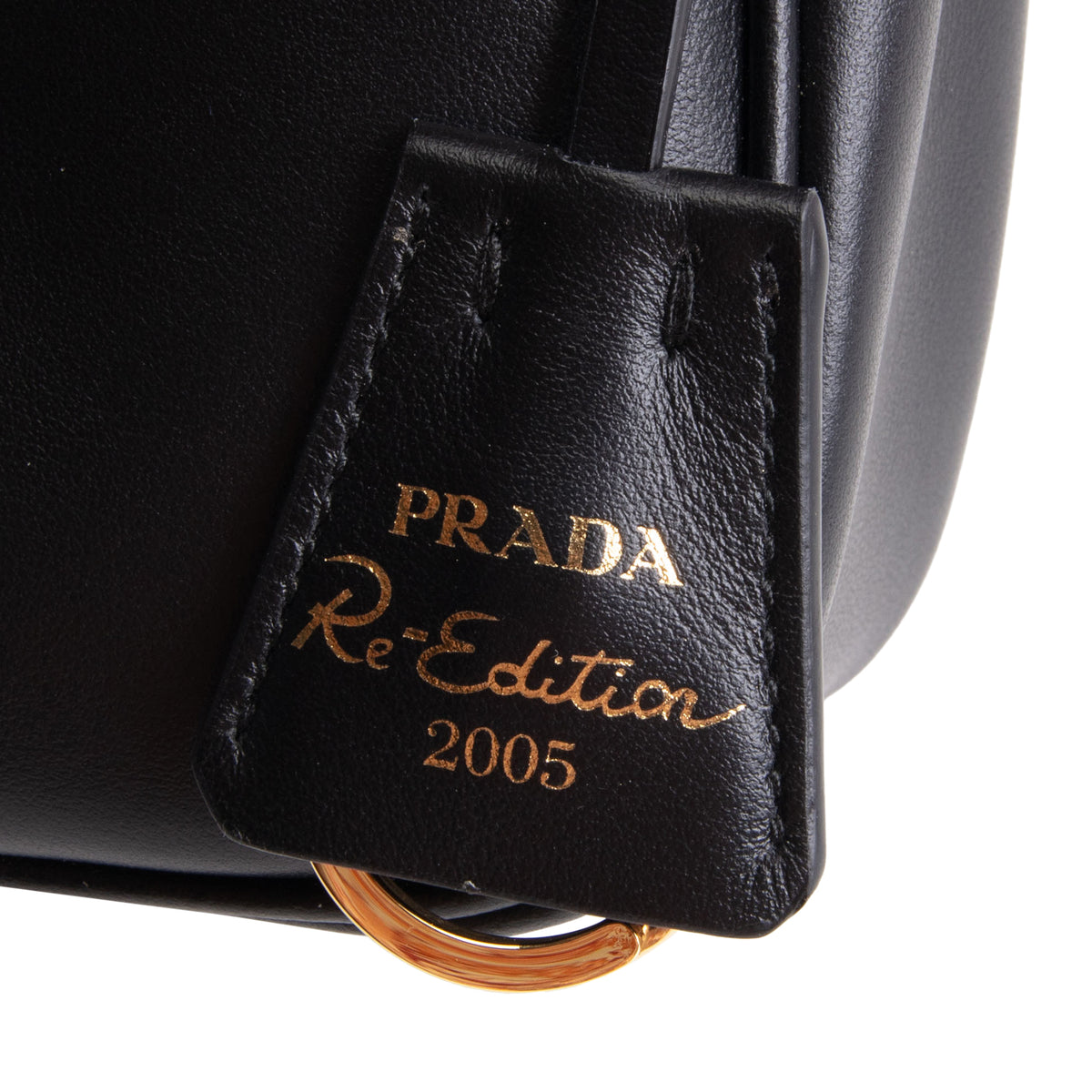 PRADA Saffiano Leather Re-Edition 2005 - Black/Gold