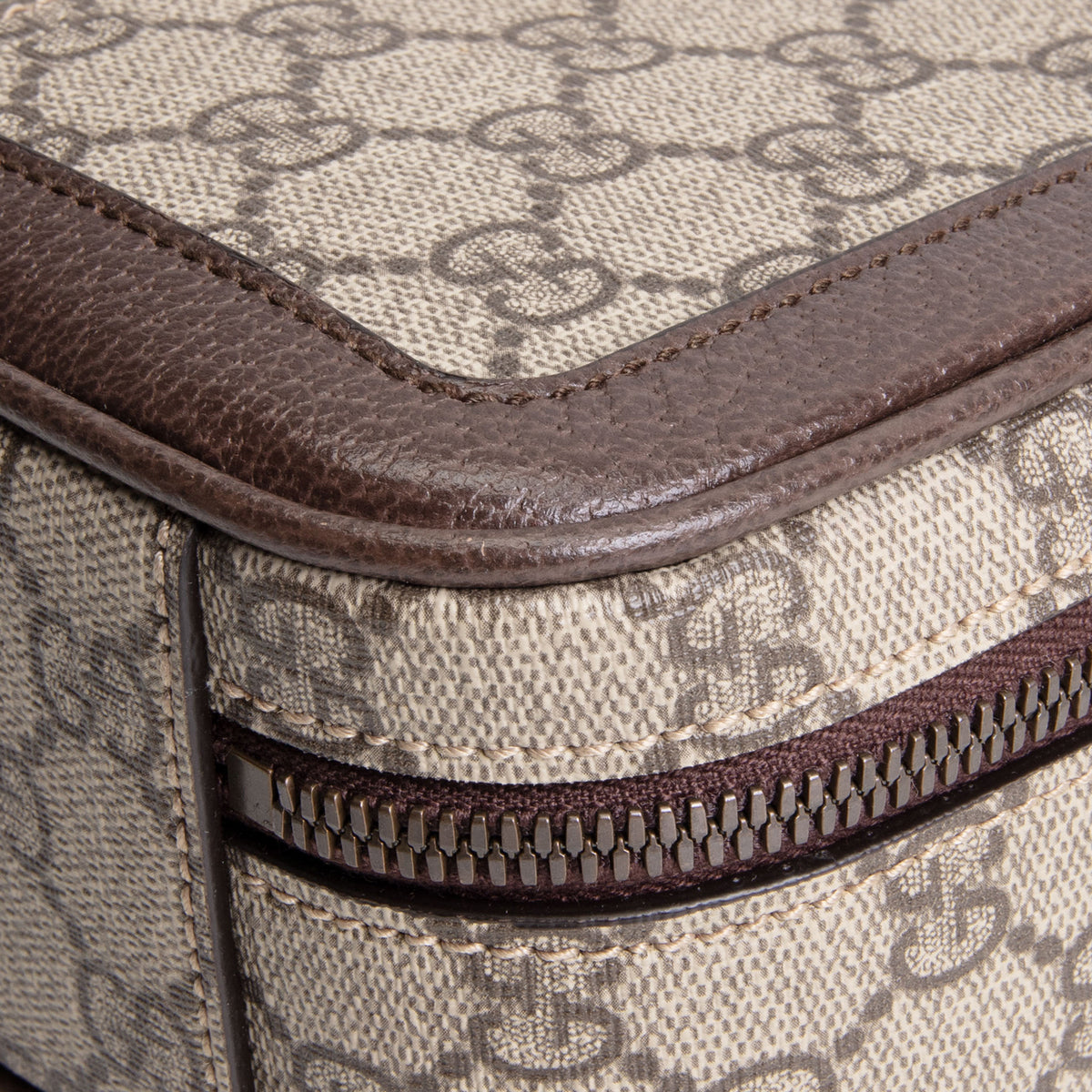GUCCI GG Supreme Ophidia Top Handle Crossbody