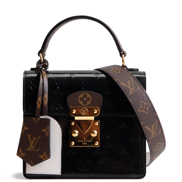 LOUIS VUITTON Vernis Epi Monogram Spring Street - Black
