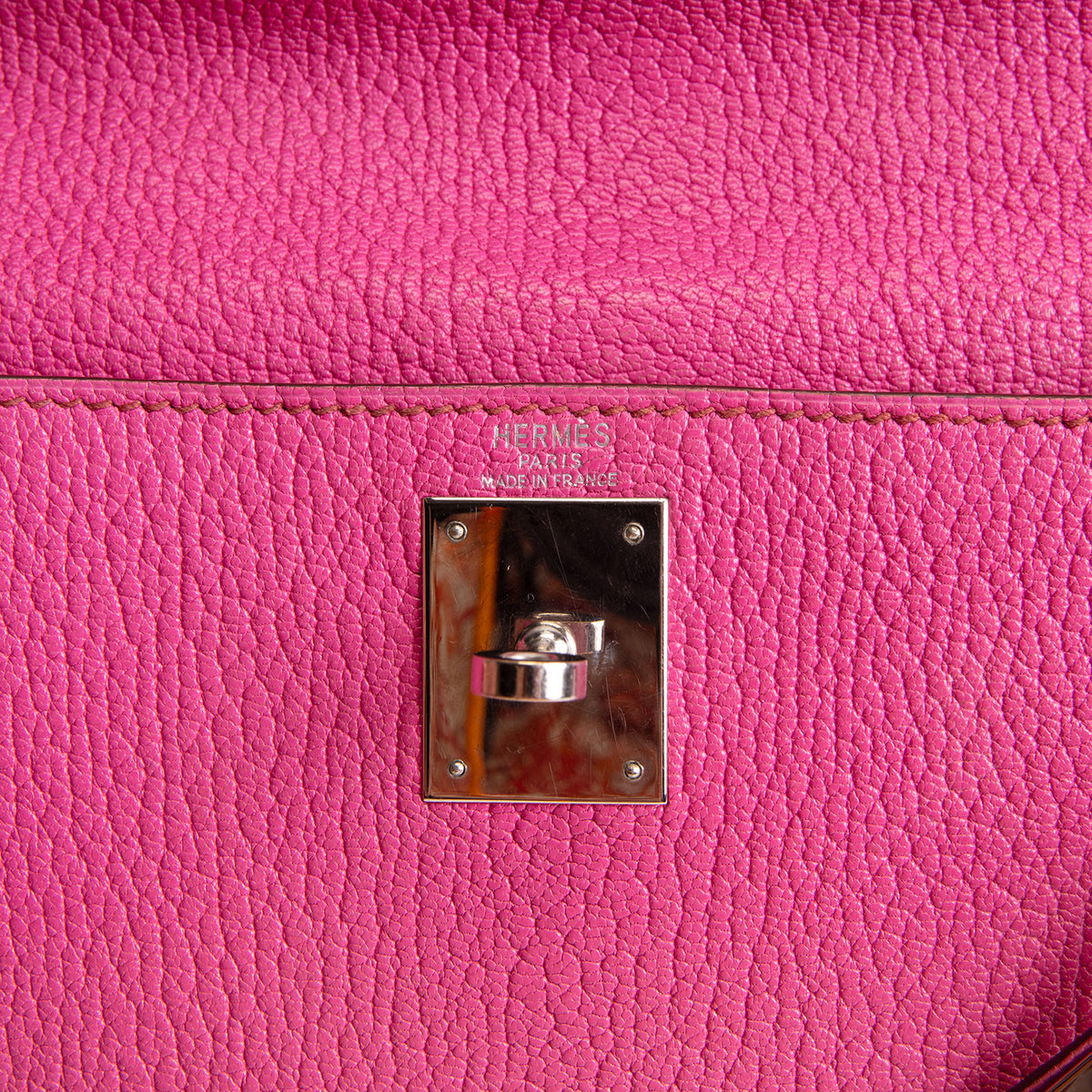 HERMES Kelly 28 Chevre Mysore Sellier - Pink
