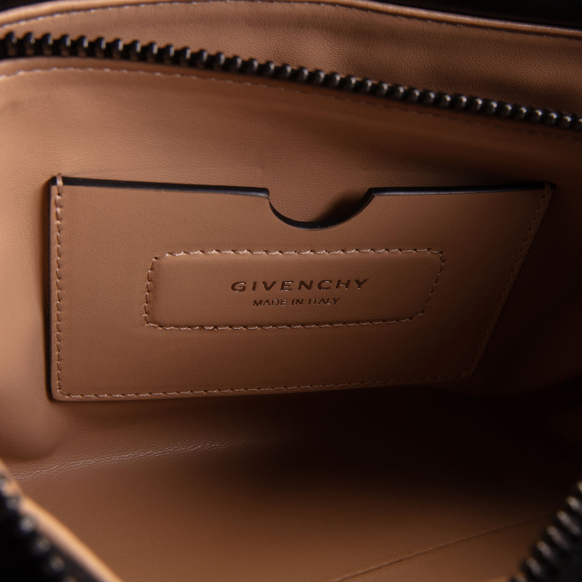 GIVENCHY Signature ID93 Shoulder Bag - Black