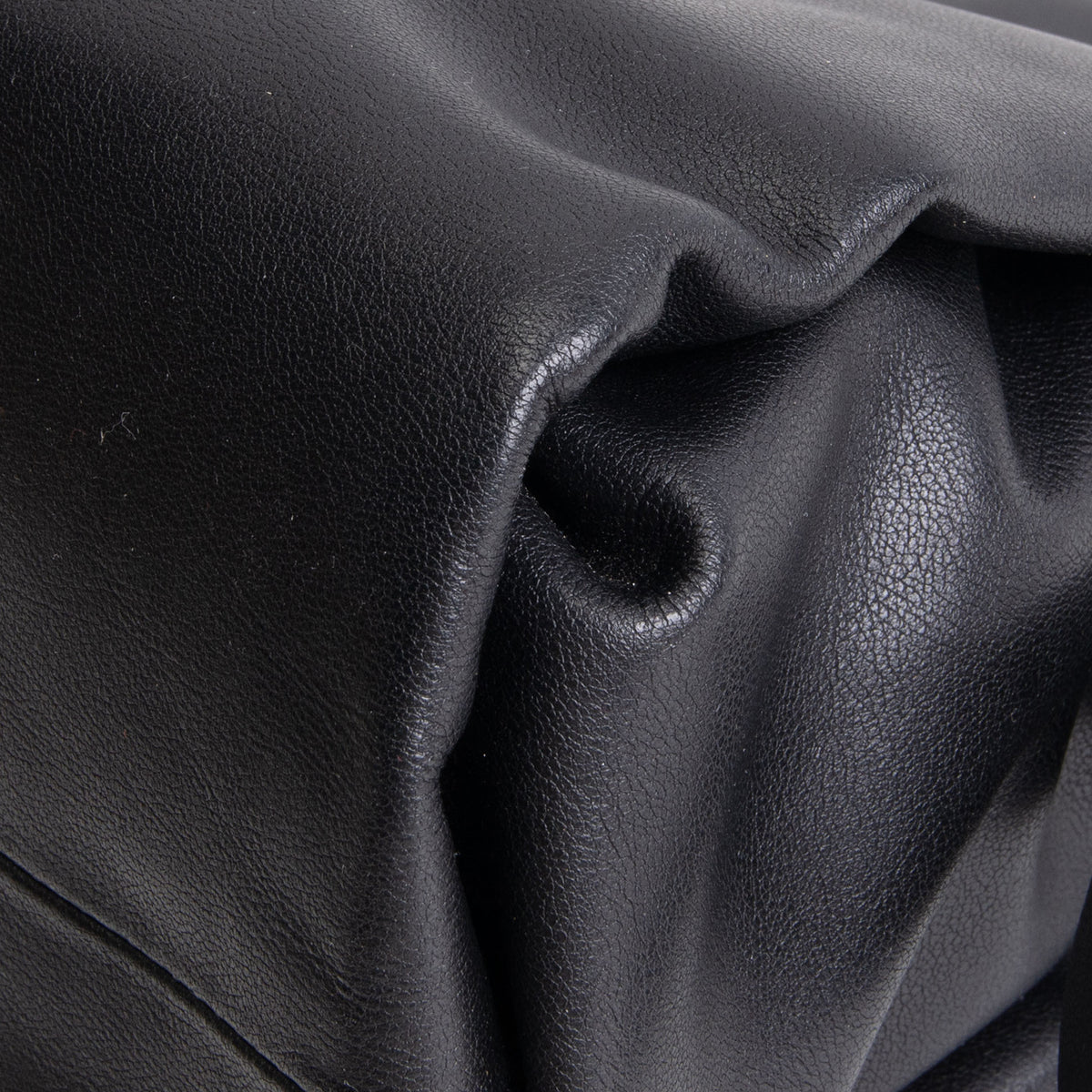 GIVENCHY Signature ID93 Shoulder Bag - Black
