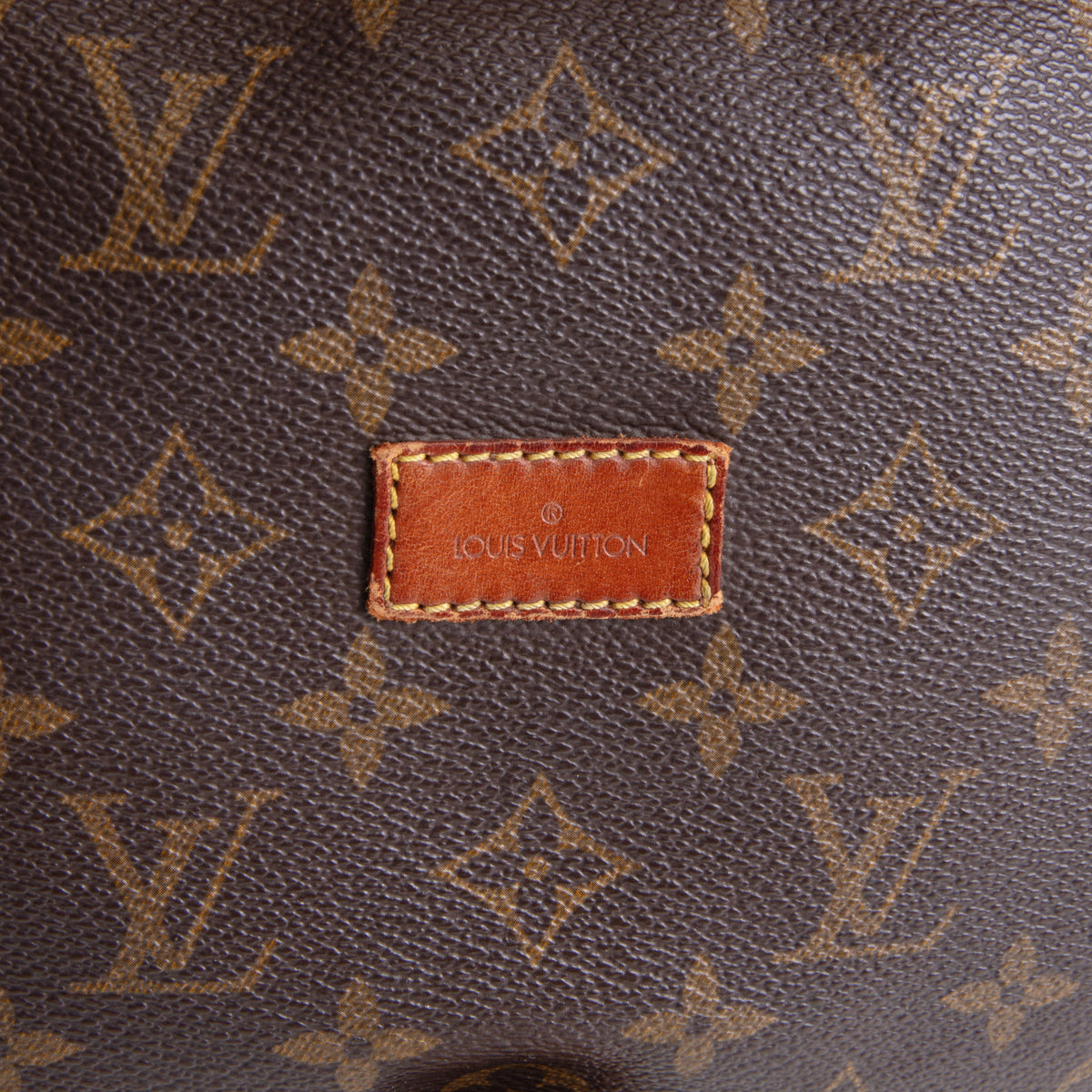 LOUIS VUITTON Vintage Monogram Saumur 30