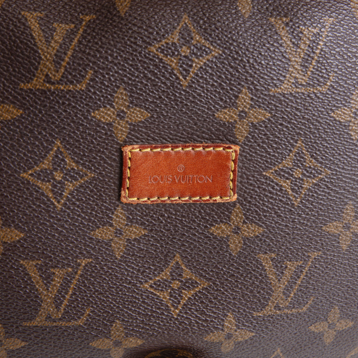 LOUIS VUITTON Vintage Monogram Saumur 30