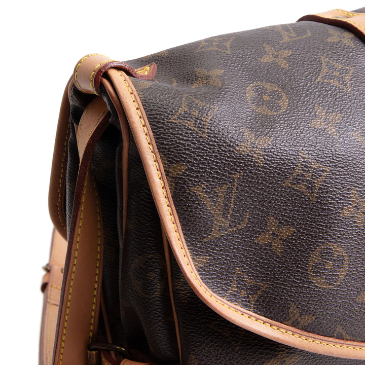 LOUIS VUITTON Vintage Monogram Saumur 30