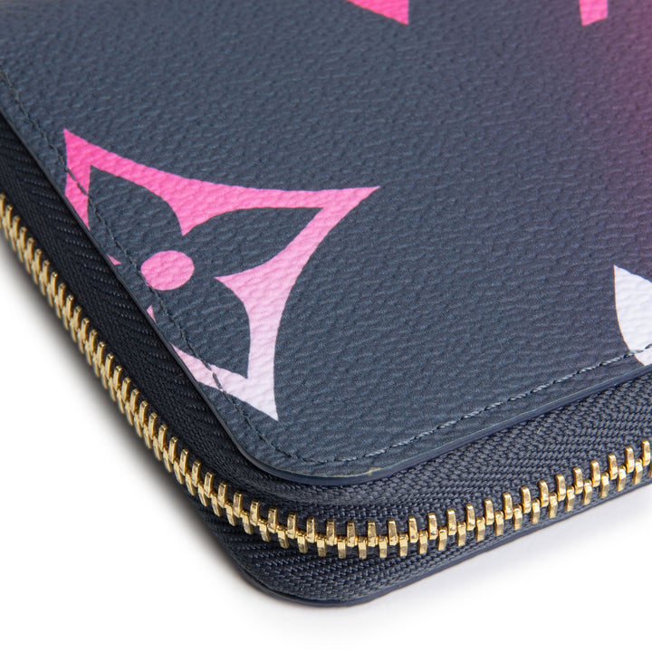 LOUIS VUITTON Zippy Wallet - Midnight Fuchsia