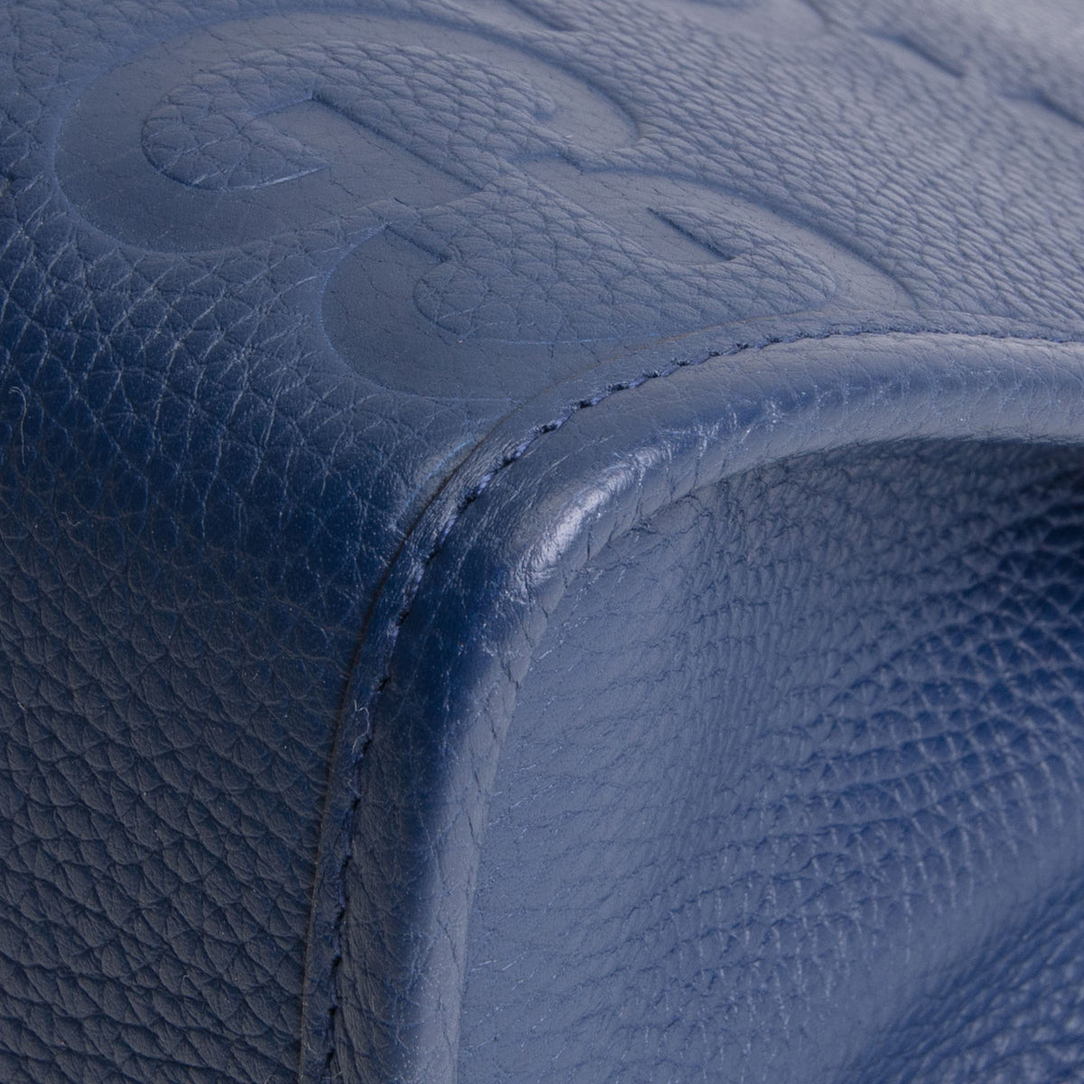GUCCI Pluma Calfskin Jumbo GG Embossed Pouch
