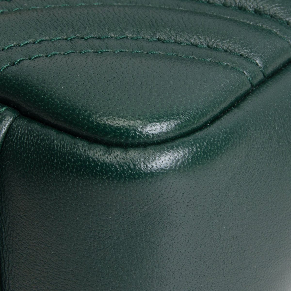 GUCCI GG Marmont Small Shoulder Bag