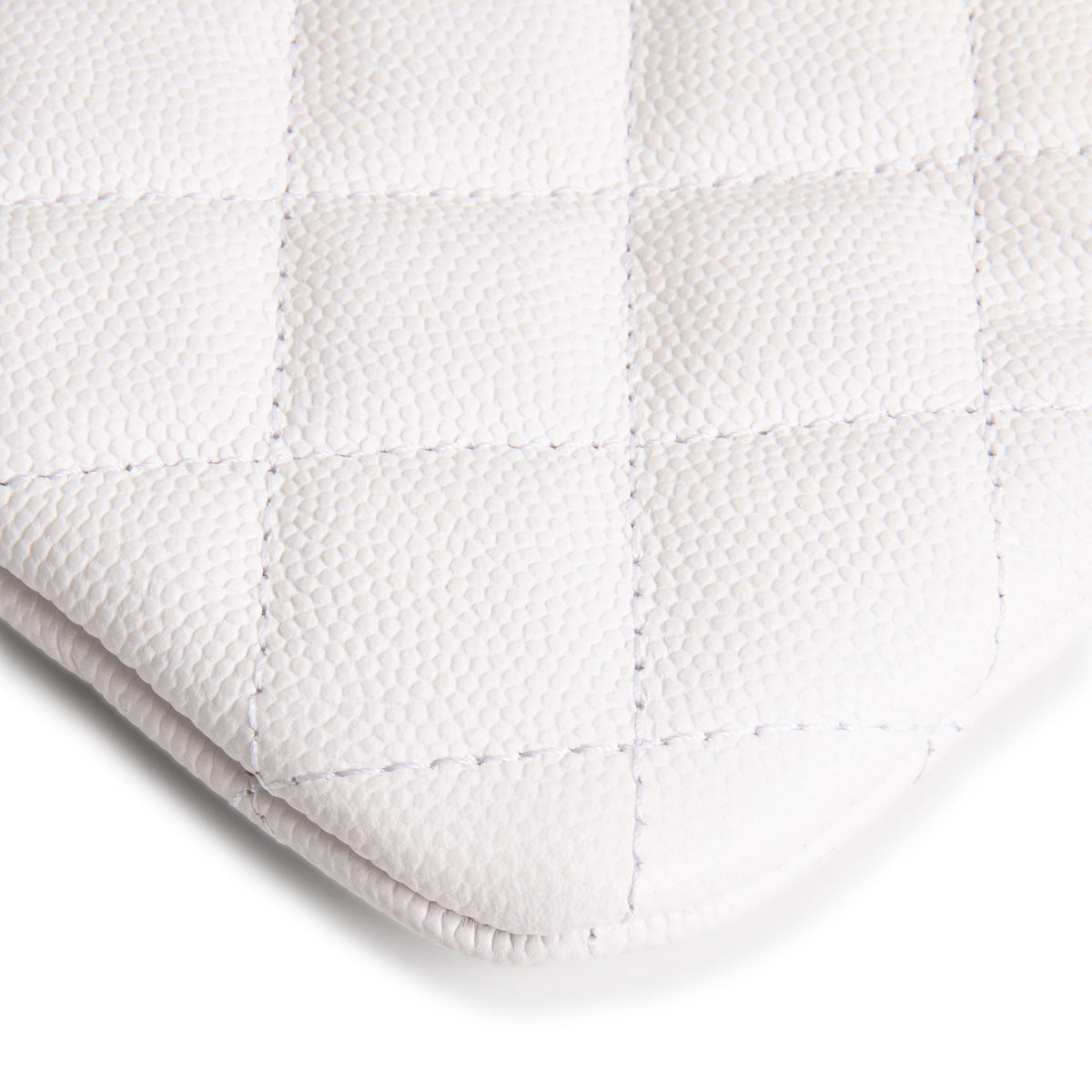 CHANEL Caviar Quilted Small Cosmetic Pouch