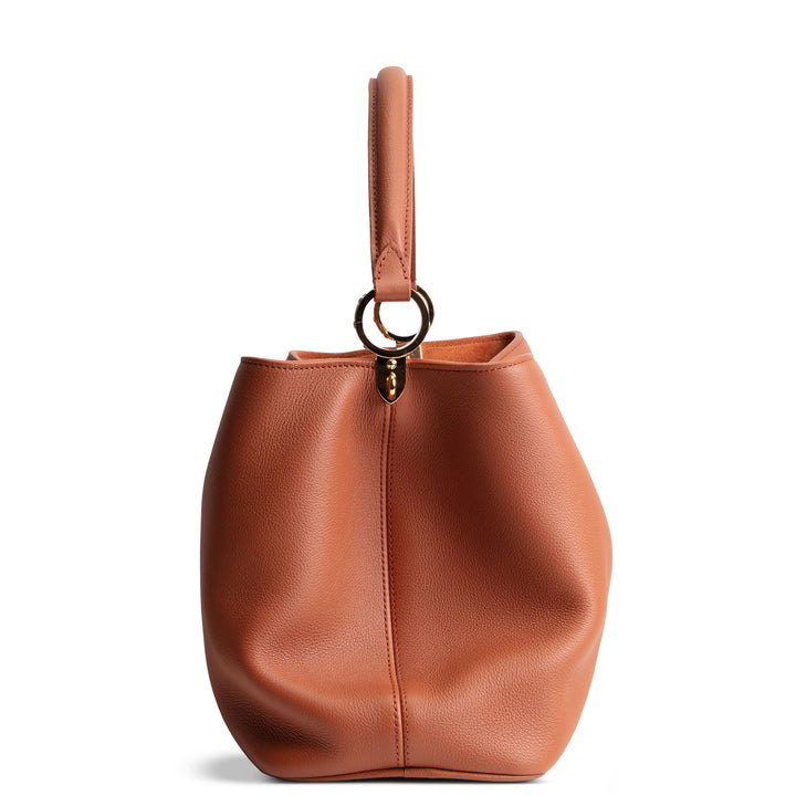 LOUIS VUITTON Capucines GM Souple