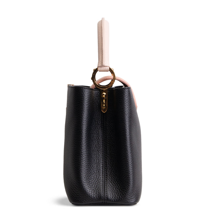 LOUIS VUITTON Capucines MM