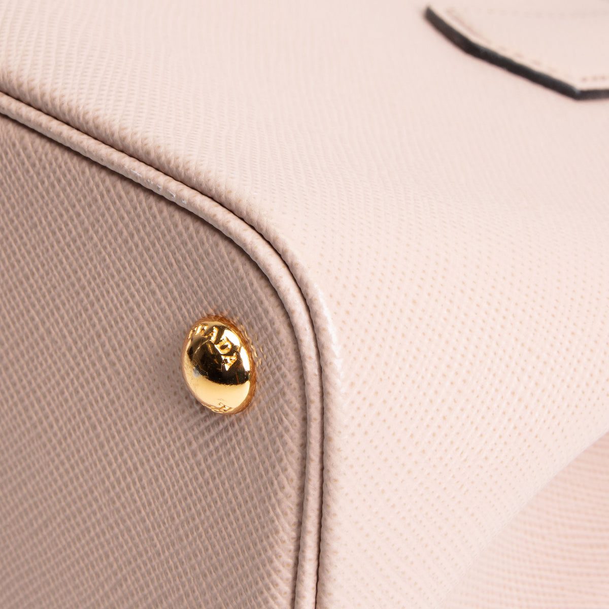 PRADA Saffiano Lux Double Zip Tote - Nude