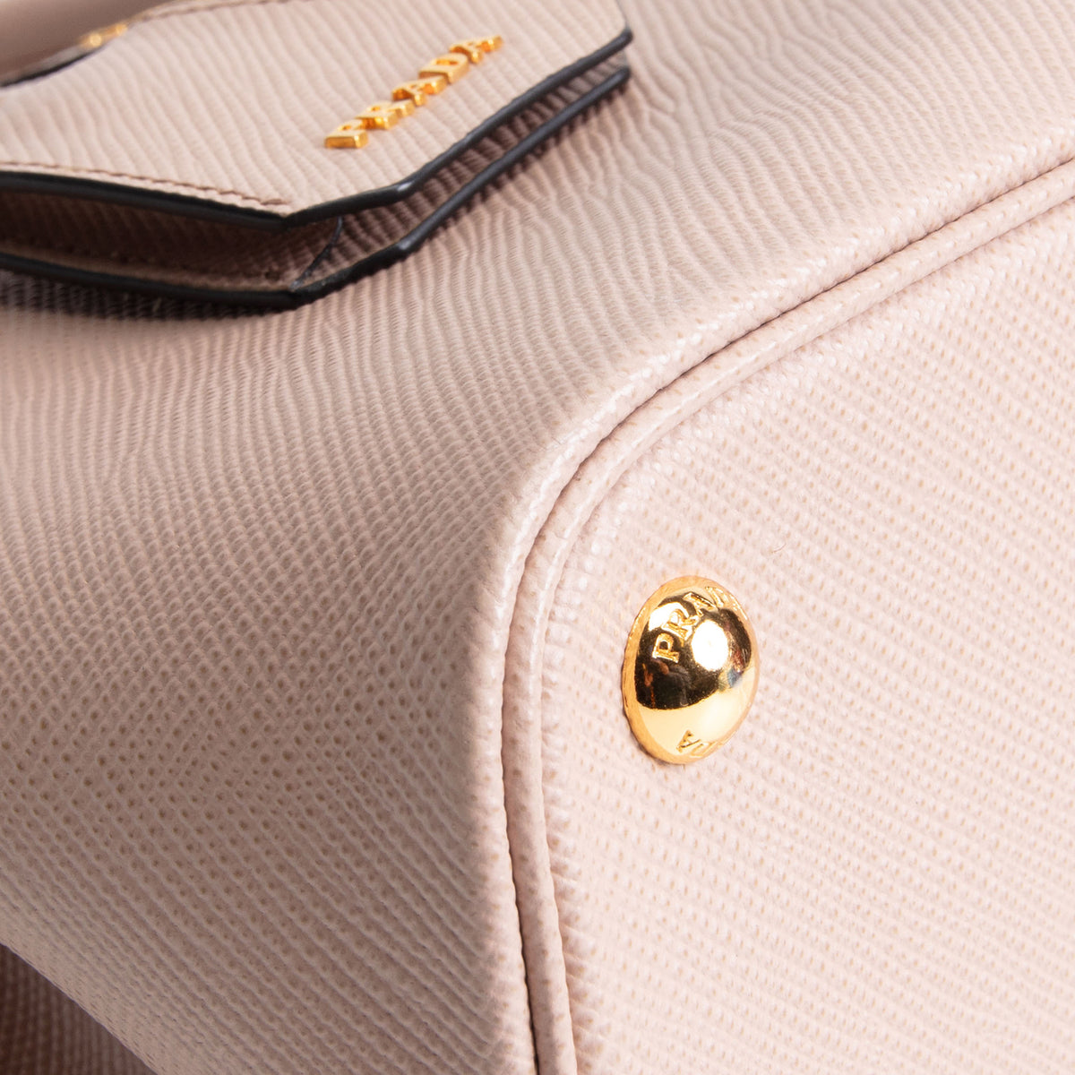 PRADA Saffiano Lux Double Zip Tote - Nude