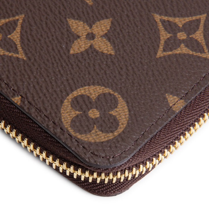 LOUIS VUITTON Monogram Clemence Wallet - Fuchsia