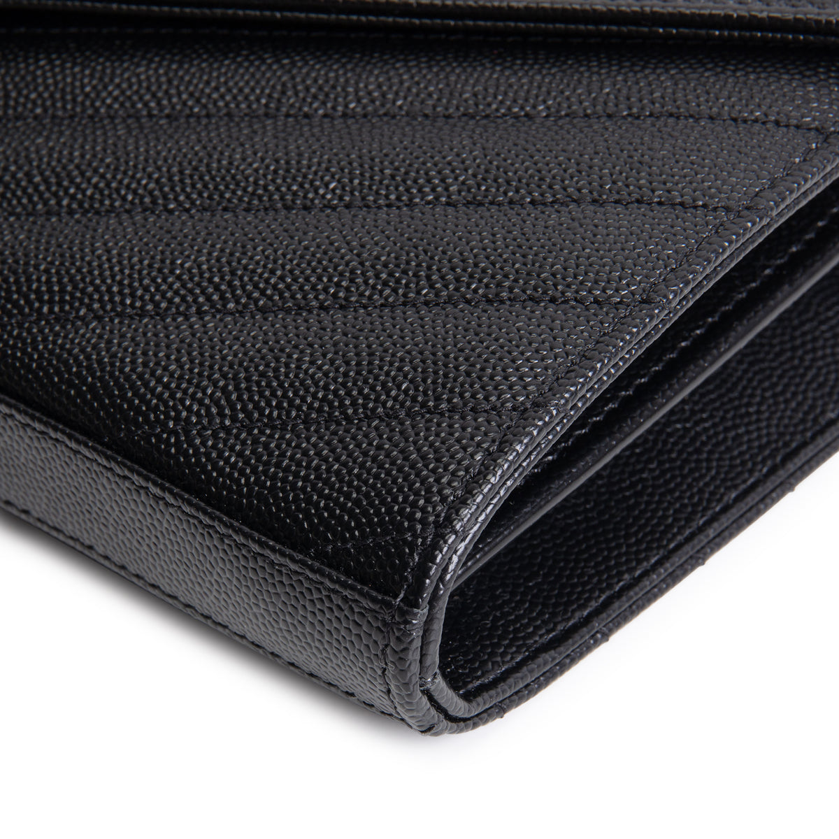 SAINT LAURENT Cassandre Evenlope On Chain - Black