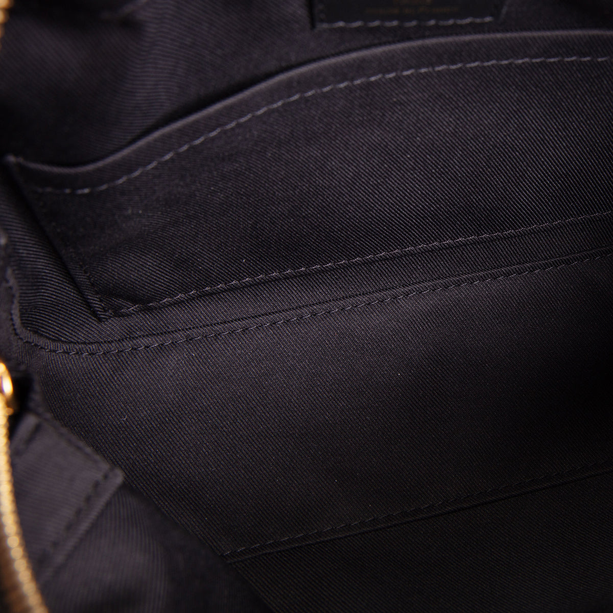 LOUIS VUITTON Saintonge Monogram Crossbody
