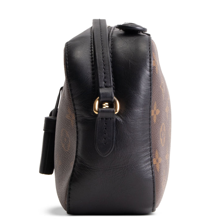LOUIS VUITTON Saintonge Monogram Crossbody