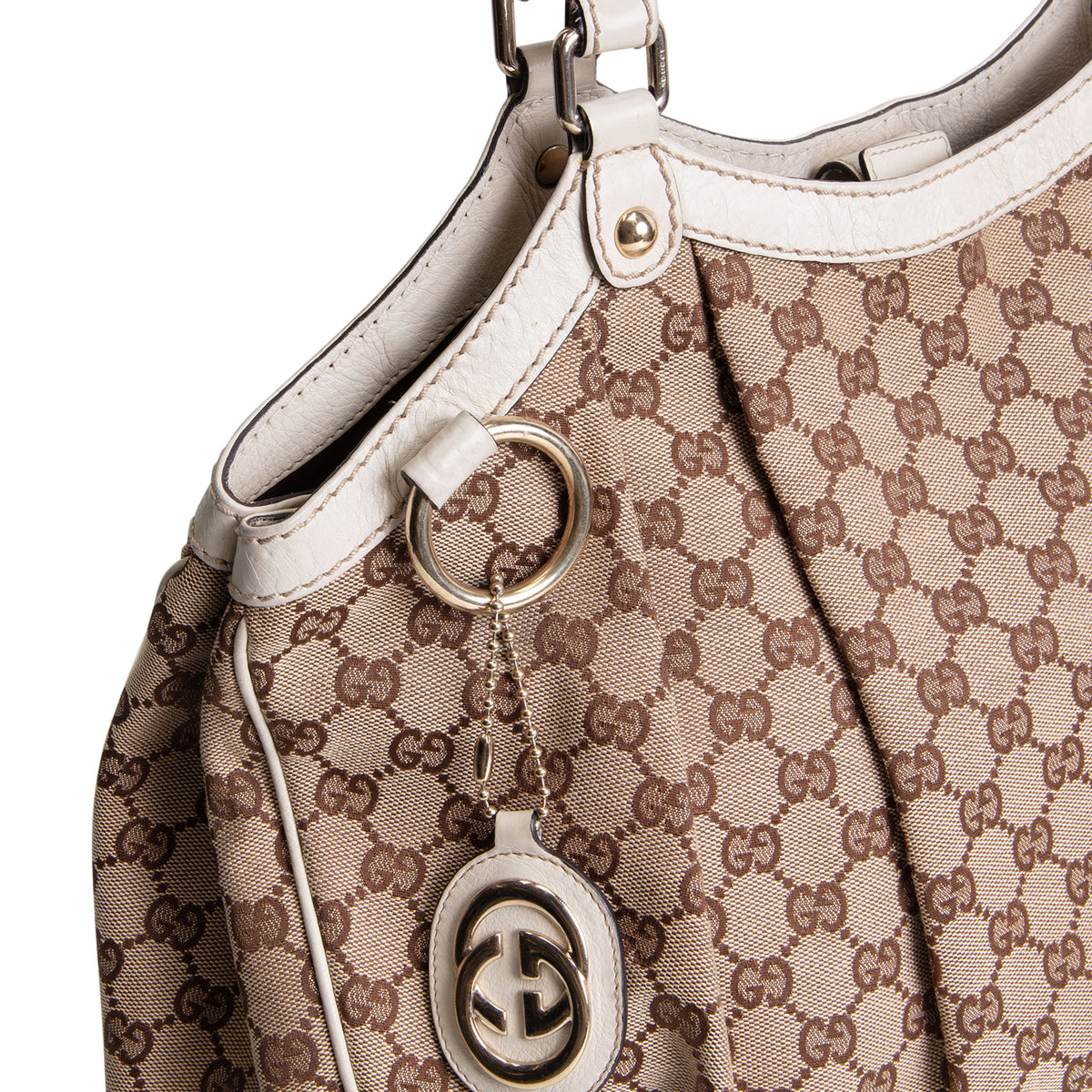 GUCCI GG Canvas Large Sukey - OUTLET FINAL SALE