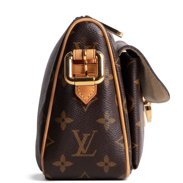 LOUIS VUITTON Monogram Ravello GM