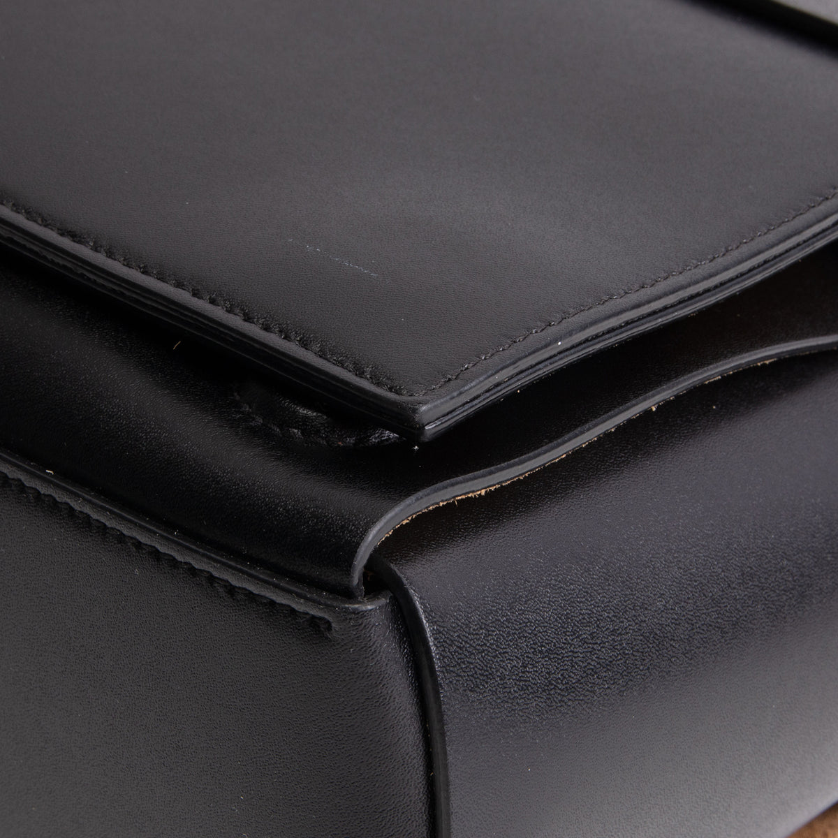 BOTTEGA VENETA Giant Intrecciato Messenger
