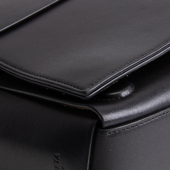 BOTTEGA VENETA Giant Intrecciato Messenger