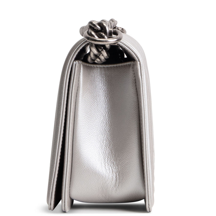 CHANEL Caviar Quilted Chevron Medium Boy Bag - Metallic Silver