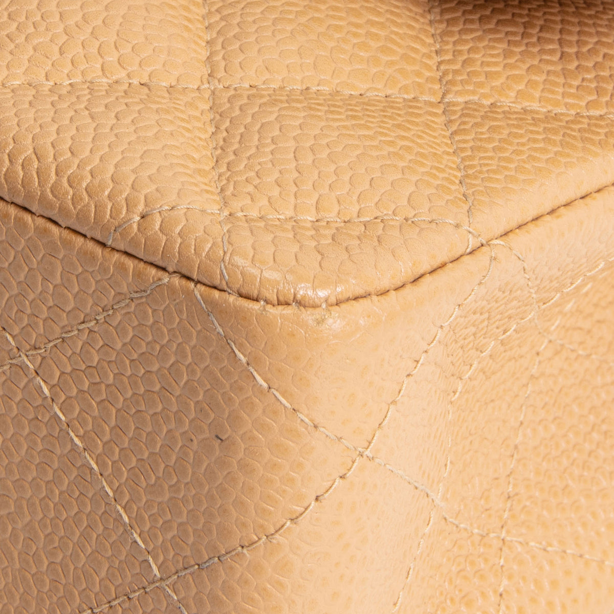 CHANEL Vintage Caviar Quilted Medium Double Flap