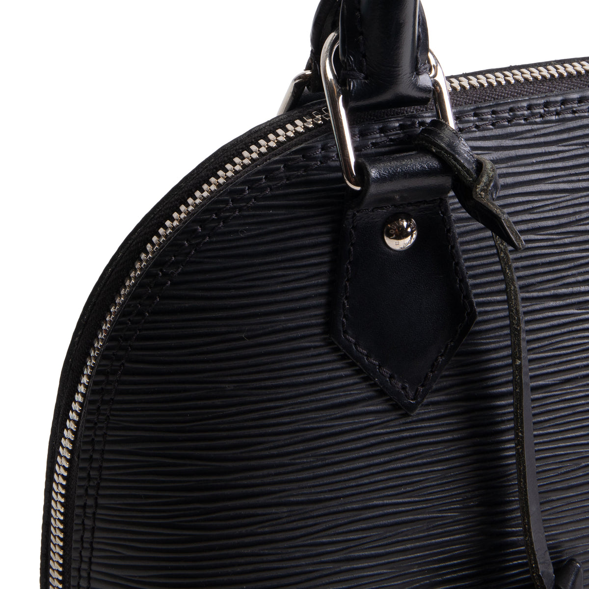 LOUIS VUITTON Epi Alma BB