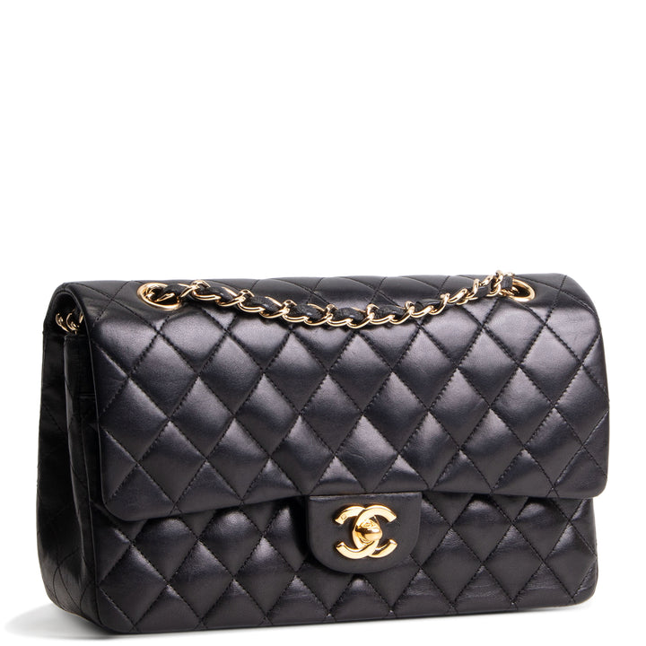 CHANEL Classic Medium Double Flap Bag