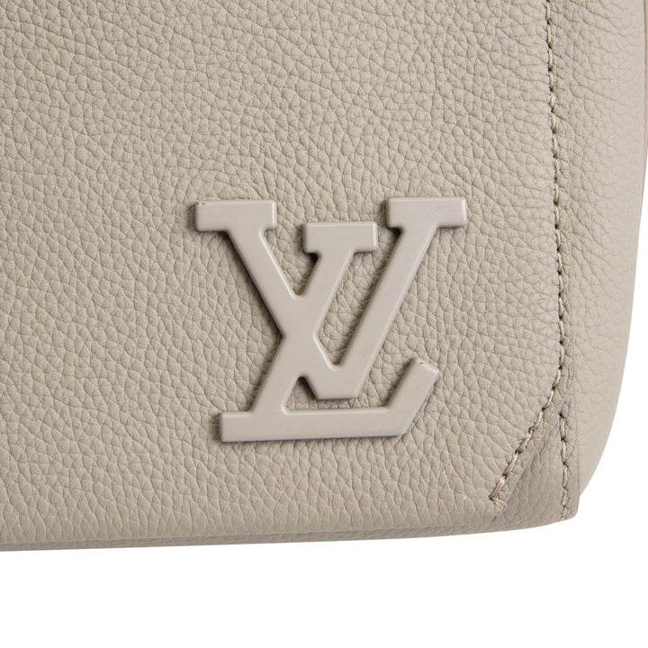 LOUIS VUITTON Aerogram Takeoff Messenger Bag - Sage
