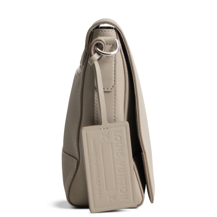 LOUIS VUITTON Aerogram Takeoff Messenger Bag - Sage