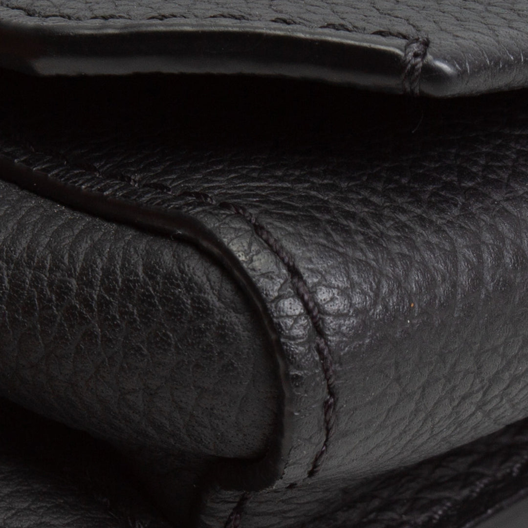 Louis Vuitton Aerogram Slingbag