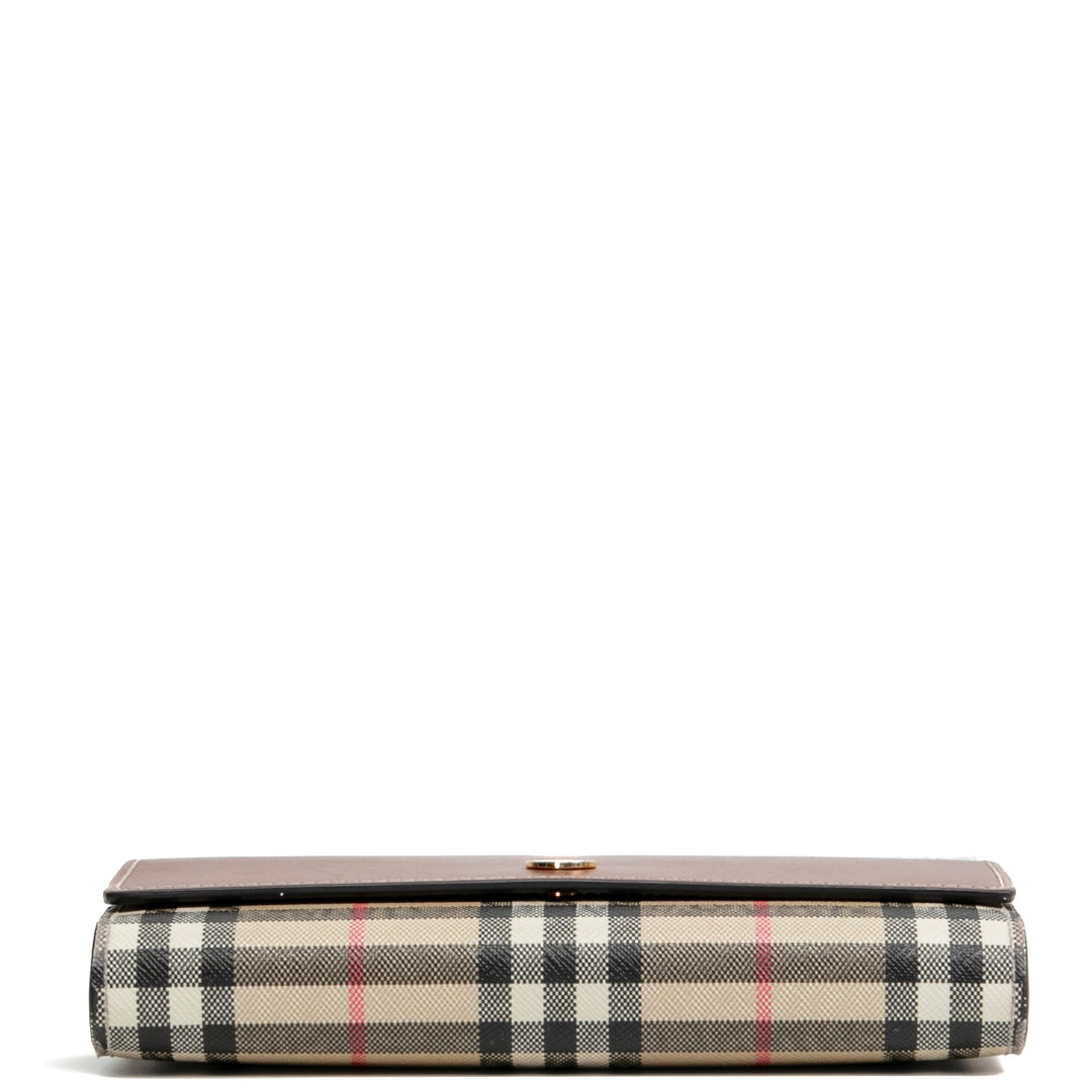 BURBERRY Continental Wallet