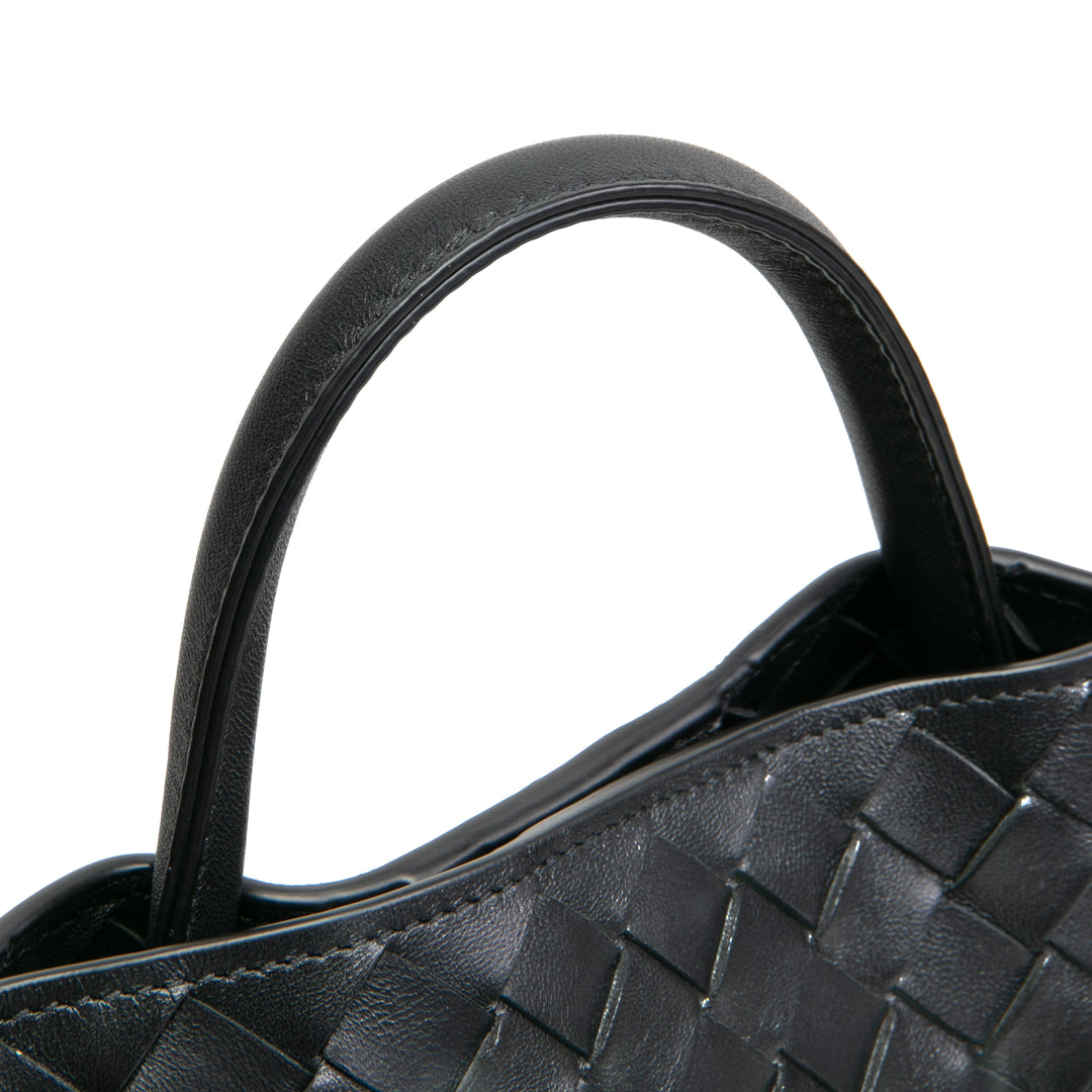 BOTTEGA VENETA Intrecciato Andiamo - Black