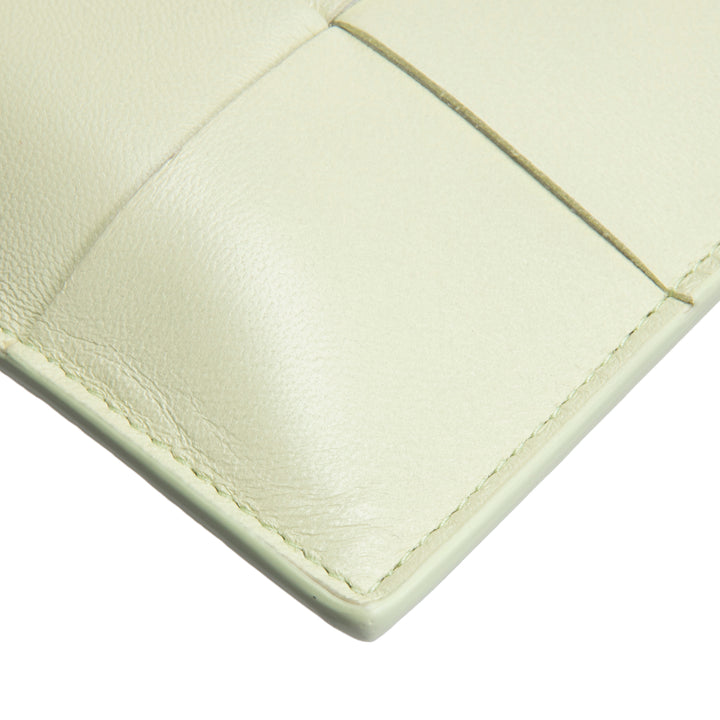 BOTTEGA VENETA Maxi Intrecciato Wristlet Pouch