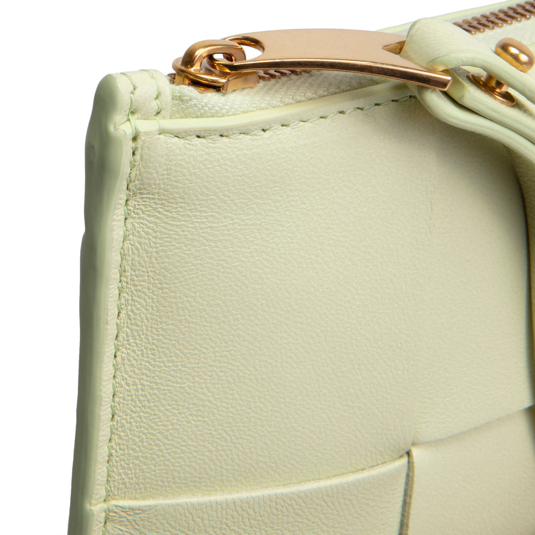 BOTTEGA VENETA Maxi Intrecciato Wristlet Pouch