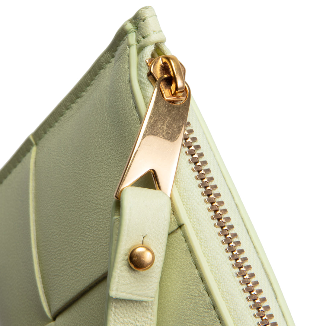 BOTTEGA VENETA Maxi Intrecciato Wristlet Pouch