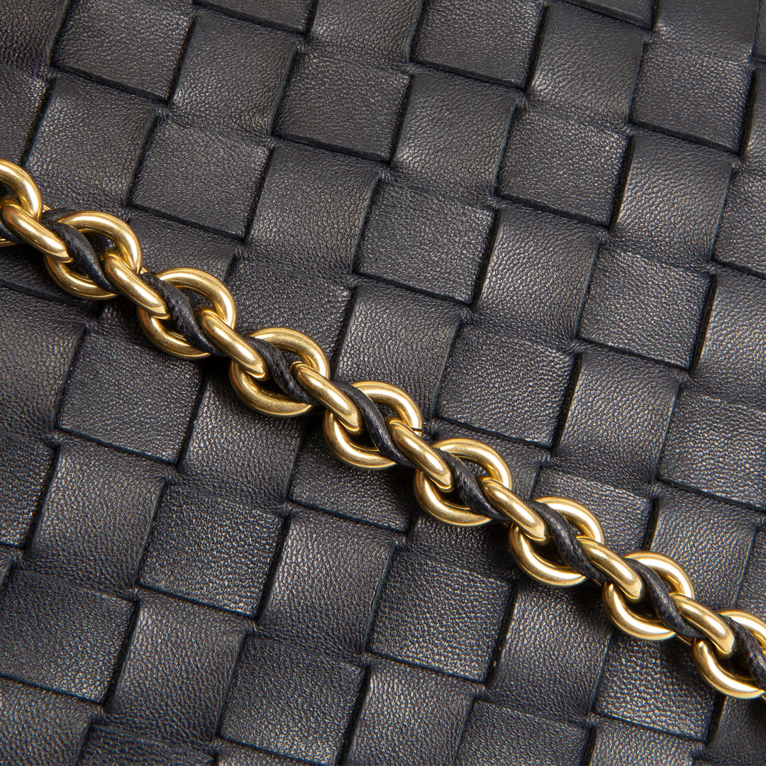BOTTEGA VENETA Intrecciato Sardine Chain Bag - Navy