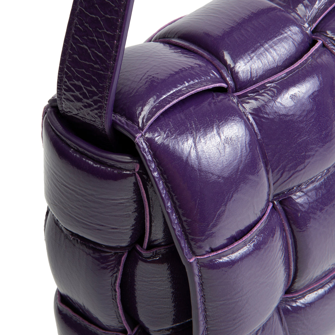 BOTTEGA VENETA Maxi Intrecciato Padded Cassette Shoulder Bag - Purple