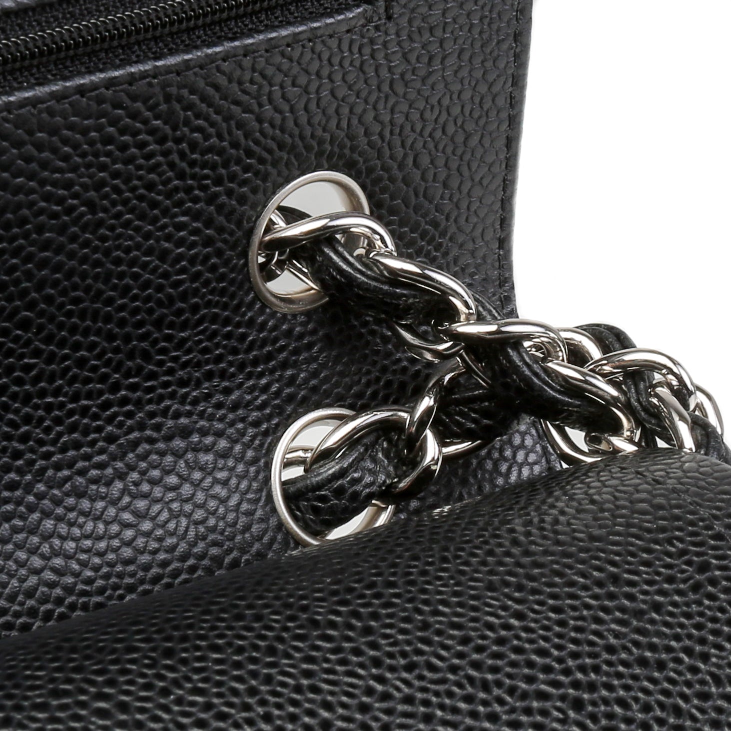 国内発送 25A CHANEL ◆ ツヤ ブラック グローブ ギフトに最適！ Chanel Jumbo Black Quilted Caviar Classic Double Flap