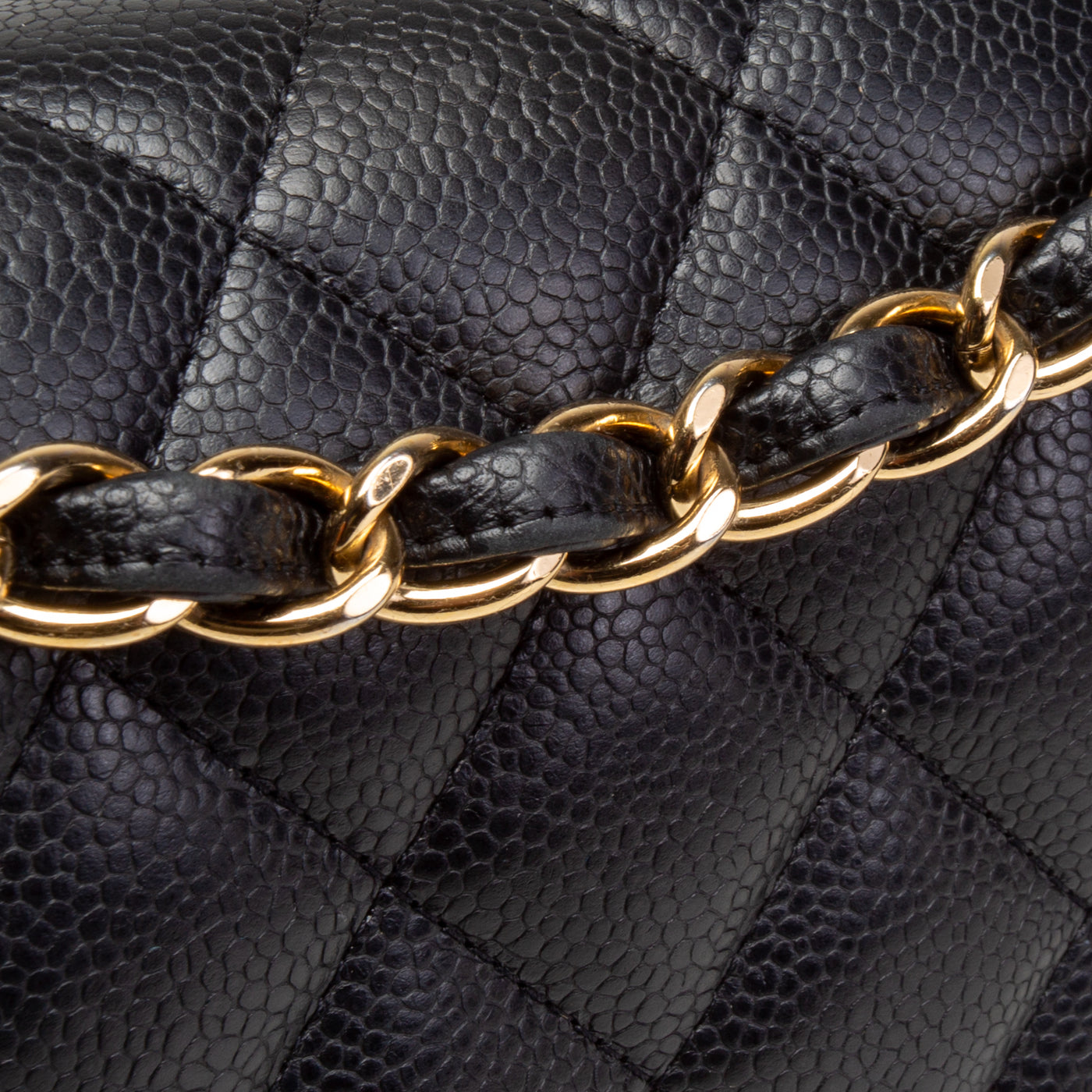 CHANEL Caviar Quilted Jumbo Double Flap - Black