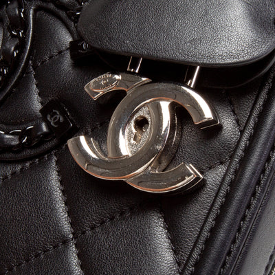 CHANEL Incognito CC Filigree Vanity Shoulder Bag - So Black