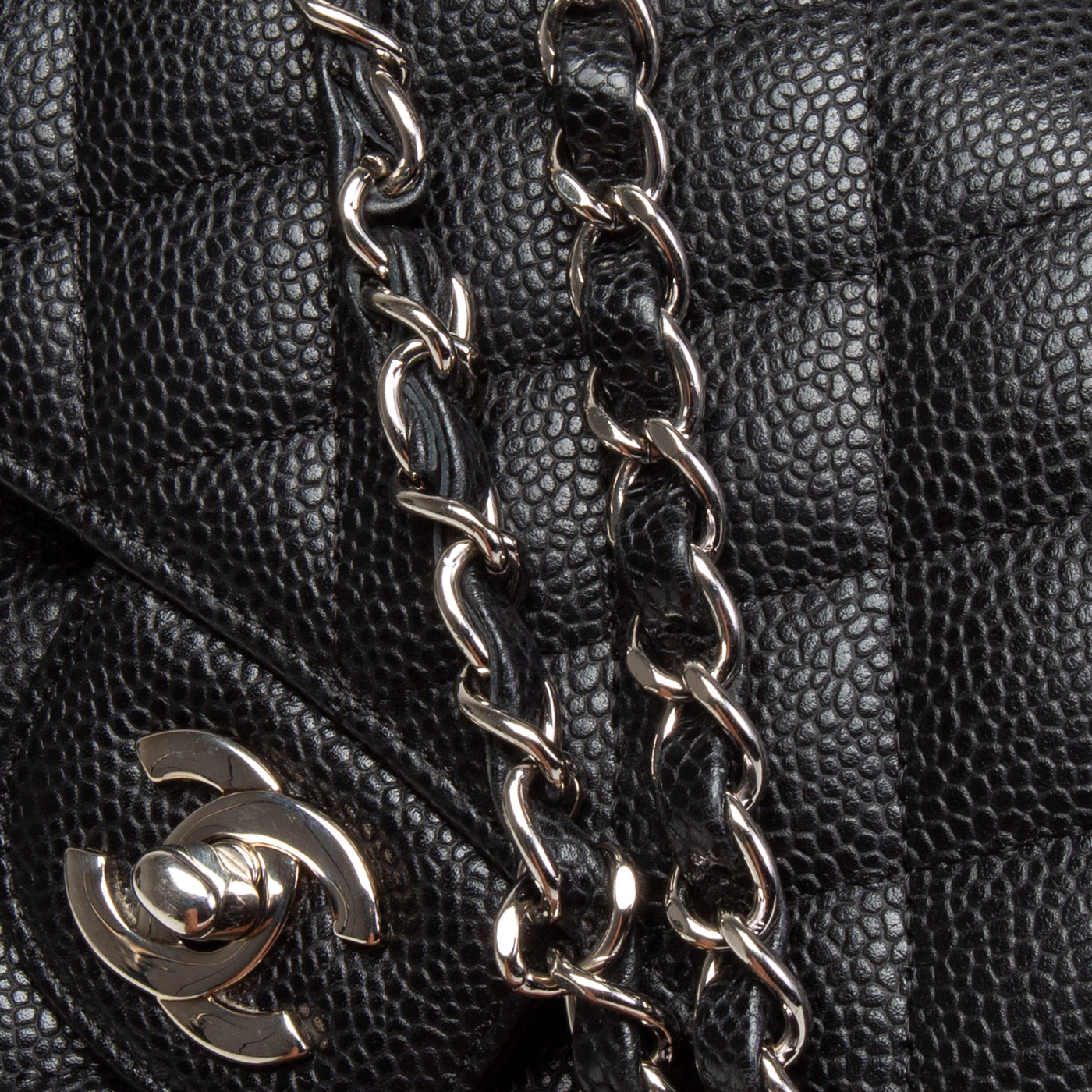 CHANEL Classic Caviar Medium Double Flap - Black